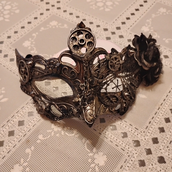 🆕 Silver Steampunk Eye Half Mask, New - Picture 4 of 10